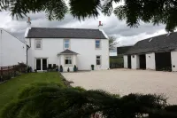 Crofthead Farm House Hotels in Auchinleck