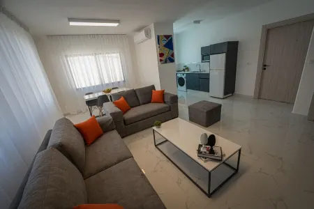 Al Kawther Hotel Apartments Отели рядом с достопримечательностью «Мечеть короля Абдаллы I»