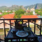 Ninh Binh Greenland Homestay - con vistas a la montaña