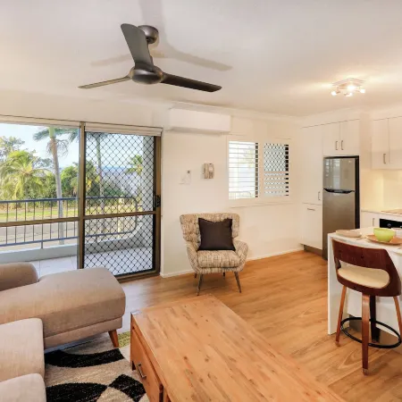 L'Amor Holiday Apartments
