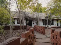 Monsoon Forest By Greetoe Resort Hotels in Tala