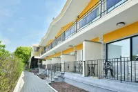 The Freeport Inn and Marina Hotels in Merrick