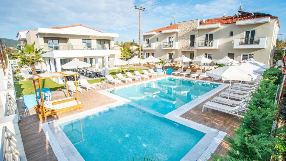 Lagaria Luxury Rooms & Apartments
