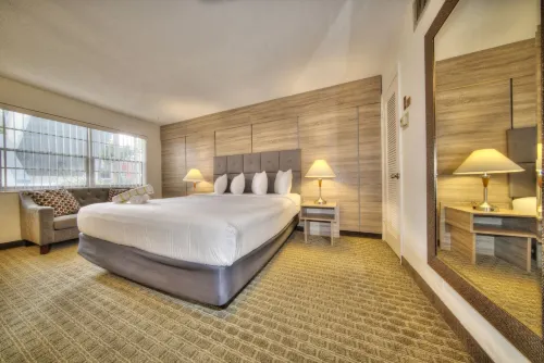 Club Lux Resort by the Beach Hotels in Deerfield Beach