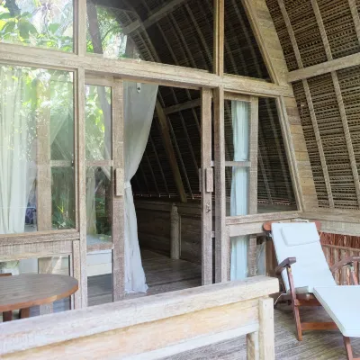 Villa Boreh Retreat Center Hotel berhampiran Pantai Bembeng