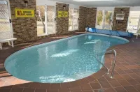 Kinross Inn فنادق في كوما