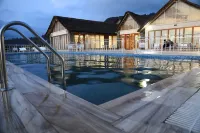 Mezena Resort & Spa - Pools
