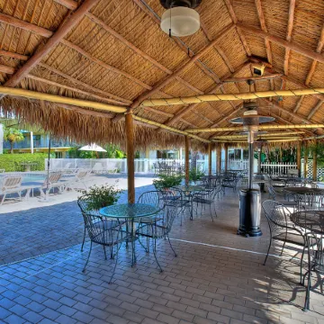 Naples Garden Inn