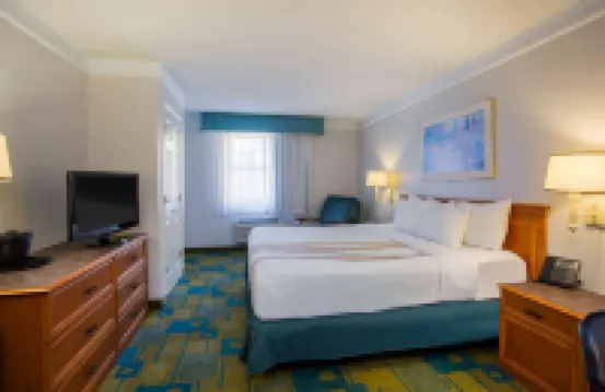 La Quinta Inn by Wyndham Norfolk Virginia Beach - Pet friendly