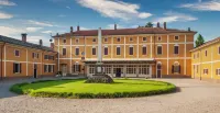 Palazzo Cavagna Sangiuliani Hotel in zona Albuzzano