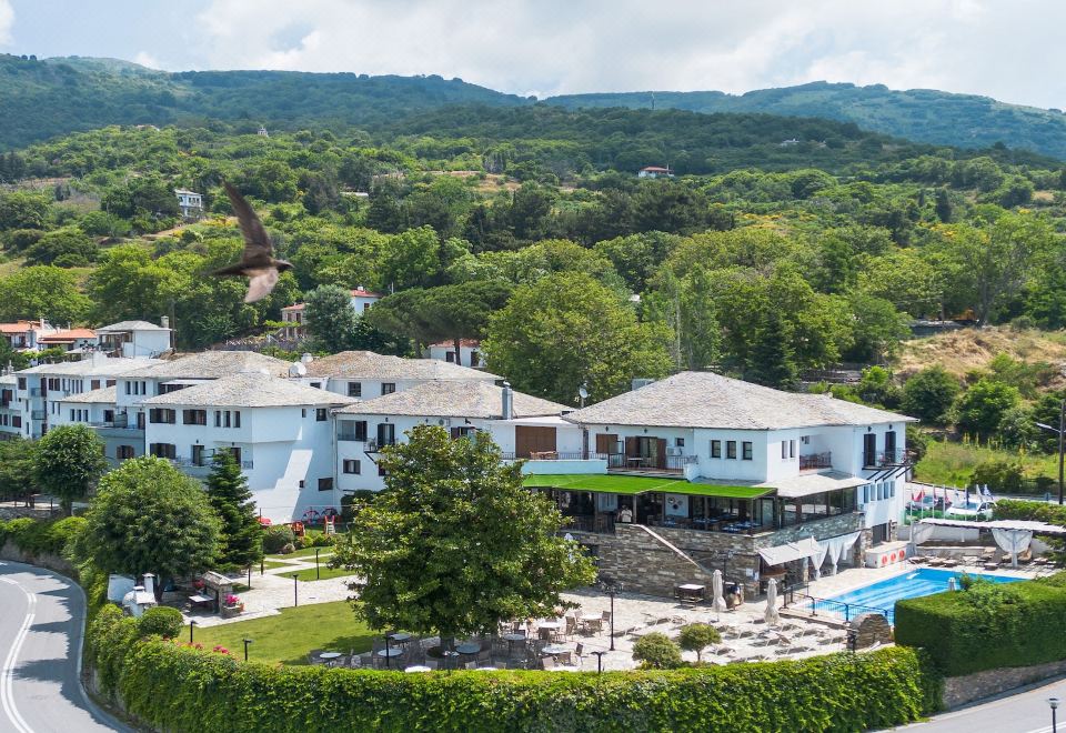 hotel overview picture