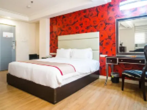 Queen Margarette Hotel - Downtown Hotels in Quezon