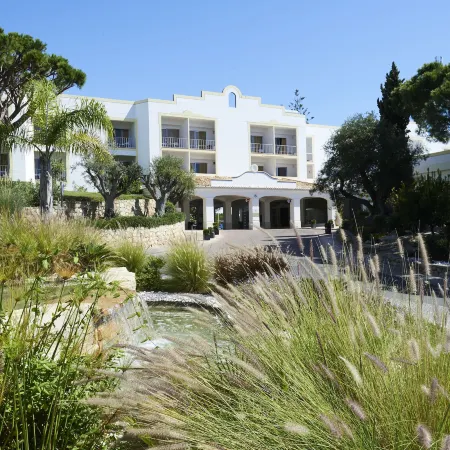 Dona Filipa Hotel