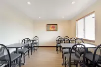 Super 8 by Wyndham Ogden