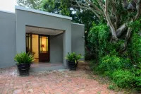 39 on Church Hotels near Arkenstone