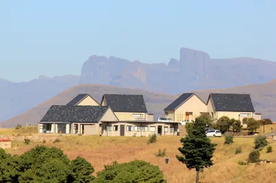 Witsieshoek Mountain Lodge فنادق في 
