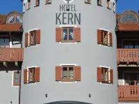Hotel Garni Kern Hotels in Halfing