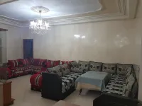 아파트먼트 3 룸 시티 센터 마르모차