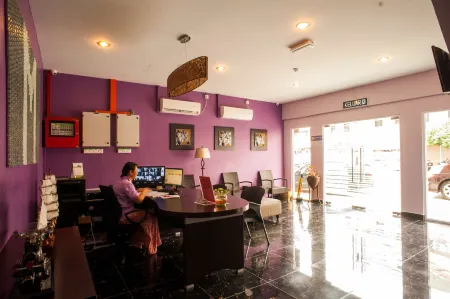 Micasa Hotel Labuan Отели рядом с достопримечательностью «Chimney»