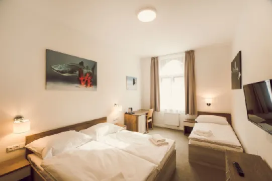 Kings Residence Hotels near Kranner's fountain