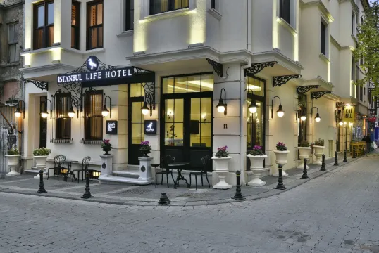 Istanbul Life Hotel