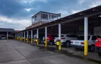Hotel la Parroquia - parking