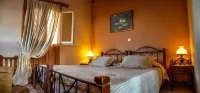 Mainades Maisonettes & Studios - Andros Serene Escape - ペット同伴可