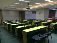Eurotel Vivaldi Araneta - Business