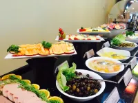 Tulip Hotel & Suites Hotels in Sanabis