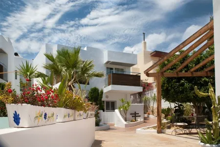 Hotel MC San José Отели в г. El Cabo de Gata
