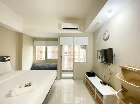 Simply Studio Room LRT City Jatibening Apartment