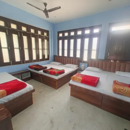 Kandari Guest House
