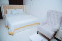 Le Patriot Hotel