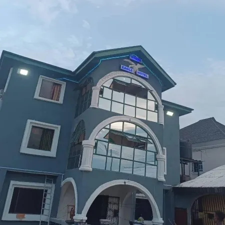 White Eagle Hotel