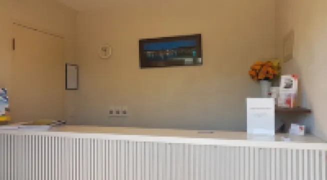 88 Wallace Court Motel