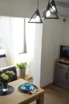 2 Bed Apt - Sleeps 4 Terrace & Pet Friendly