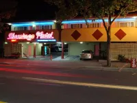 The Flamingo Motel San Jose Отели рядом с достопримечательностью «Спортивный комплекс «SAP-центр»»