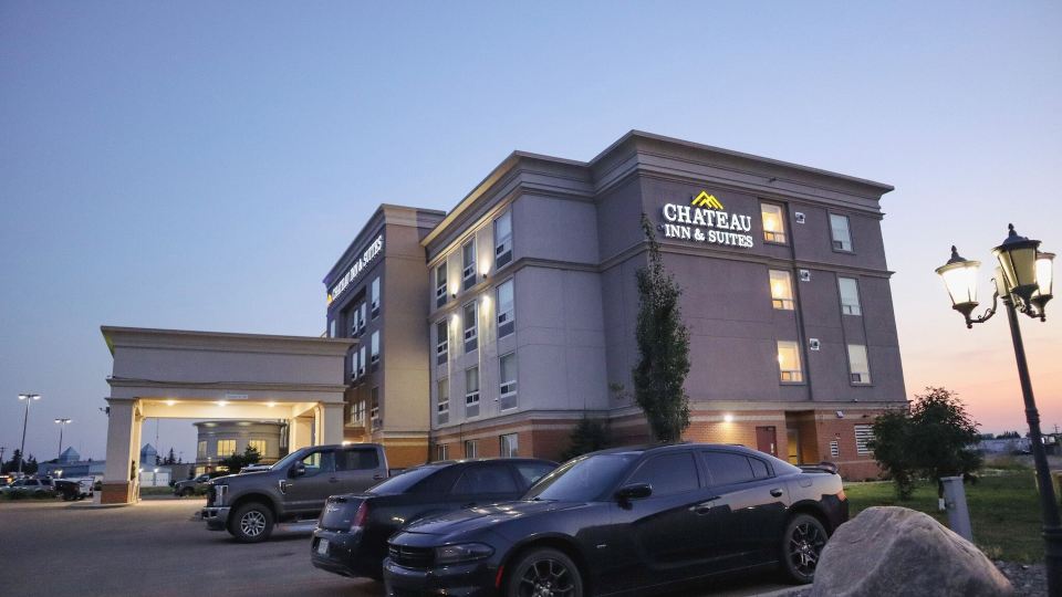 Chateau Inn & Suites Bonnyville