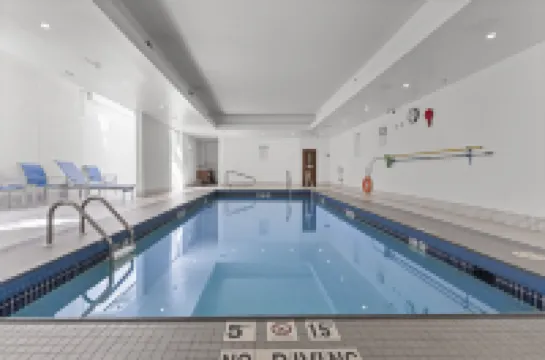 Holiday Inn Express & Suites SURREY by IHG