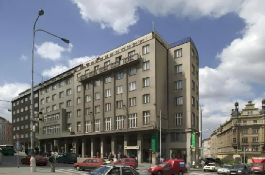 Hotel Legie Отели рядом с достопримечательностью «Пороховая башня»