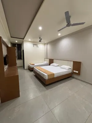 HOTEL SHRI SHRINIVAS RESIDENCY