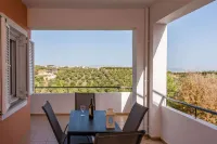 Hillside Seaview Apartment Hotels in der Nähe von Iguana-Strand