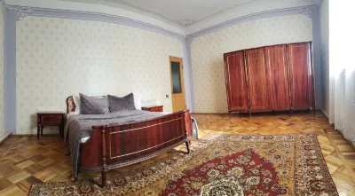 Airport to Echmiadzin Guest House Hotels in 