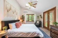 Avantstay湖岸綠洲 私人沙灘，湖景，熱水浴缸，排球 Kalahari Waterpark Resort Convention Center附近的飯店