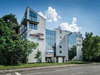 Arvena Messe Hotel Отели рядом с достопримечательностью «Стадион «Макс-Морлок»»