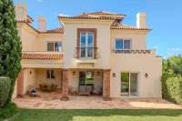 Monte Rei 2 bed Linked Villa