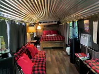 Canal Cabins Hotels in Paw Paw