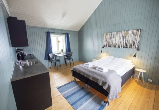 더 타이드 로르부에르