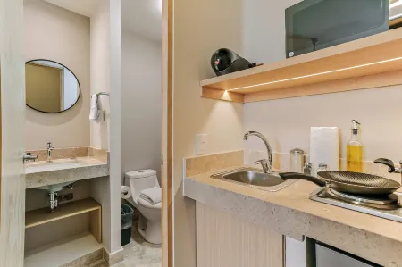 Allende By Homirent Отели рядом с достопримечательностью «Centro de congresos y convenciones Queretaro»