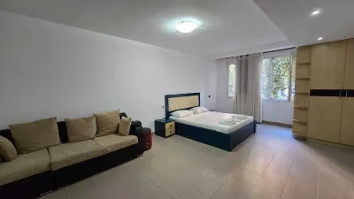 Tirent Apartment-Cozy 2-Bedroom Stay in Don Bosko Hotel di 